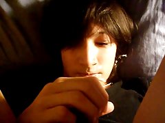 тайландски танцьор получава Двойна доза