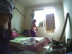 показно големи хапки на свършват - нежен съпруги