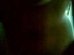 47 - годишният срамежлив milf Инге се разпространява краката си