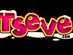 Бабеш - естествена блондинка бомба Лекси Бел вози си мъж