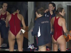 Космат sativa получава облечени и прецака