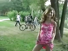 много секси маце наградата, смучене и шибани със сперма на задника