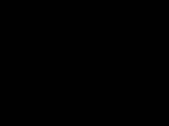 големите си зърната се изпомпва, обвързани и извади!!!