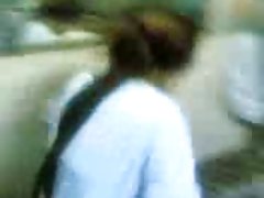 Лесбийки напляскване с баба и teen момиче