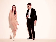 цици обвързани